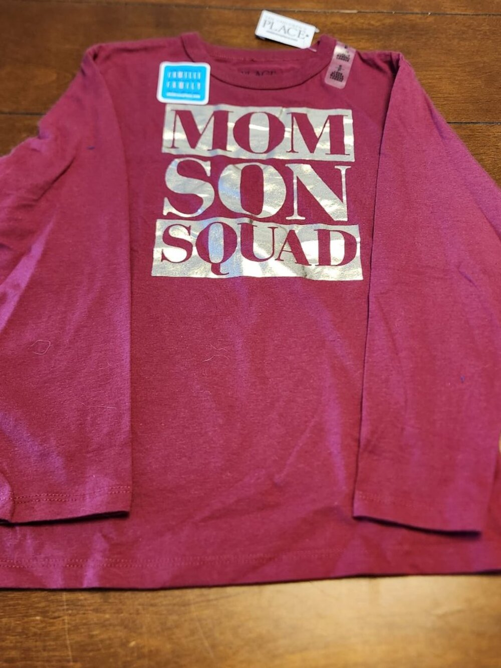 NWT The Children’s Place boys long sleeve ‘Mom Son Squad’ graphic tee, size 5/6